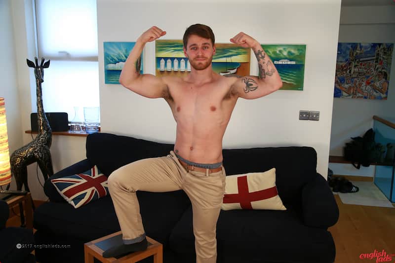 Rugby player wanking shoot with Travis Clemence at Englishlads.com